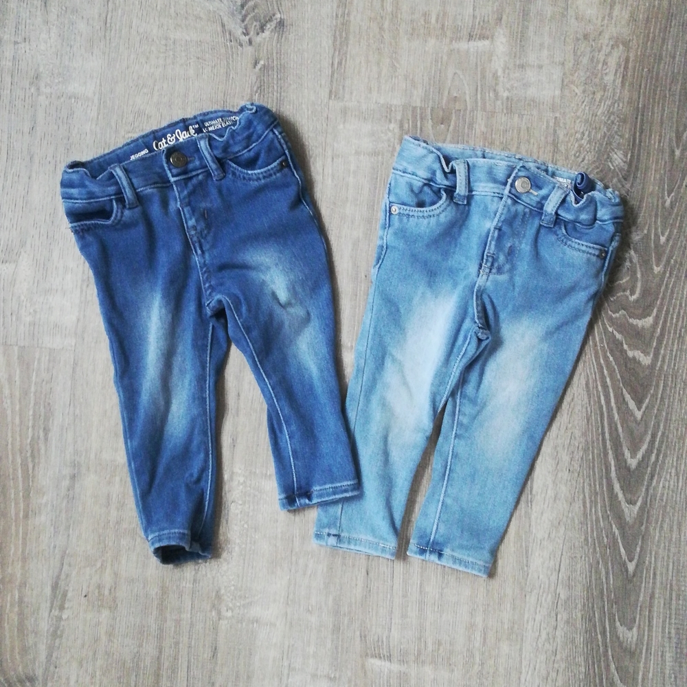 Bundle of 2 baby jeans